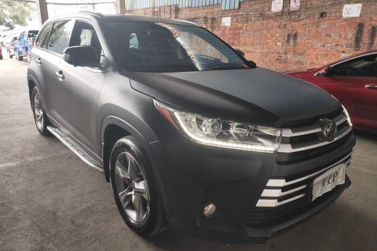 Used Toyota Highlander 2018 2.0T Four-Wheel Drive Luxury Version 7 Seats China VI Standard
