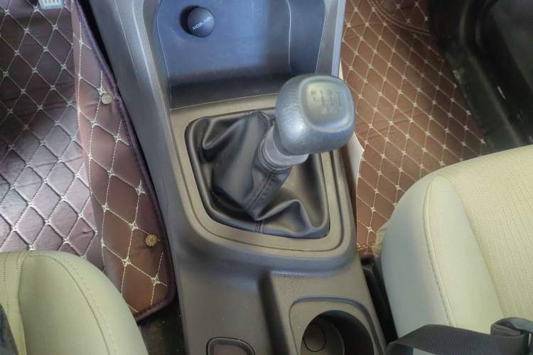 Used Wuling Hongguang V 2022 1.5L Enjoy Edition Electric-Powered LAR
