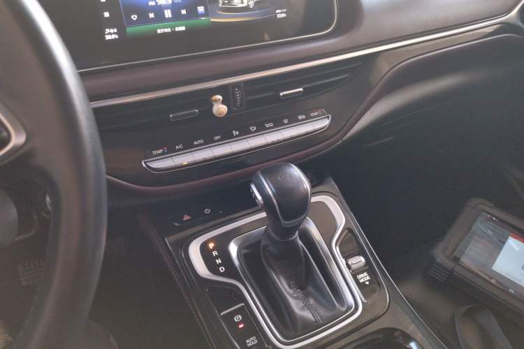 Used GAC Trumpchi M6 2023 PRO 270T DCT Luxury Edition
