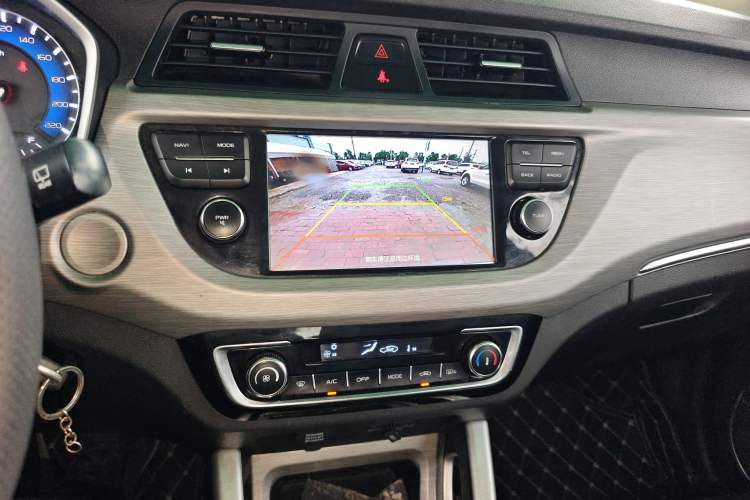 Used Geely Auto Vision X3 2017 1.5L Manual Luxury Model
