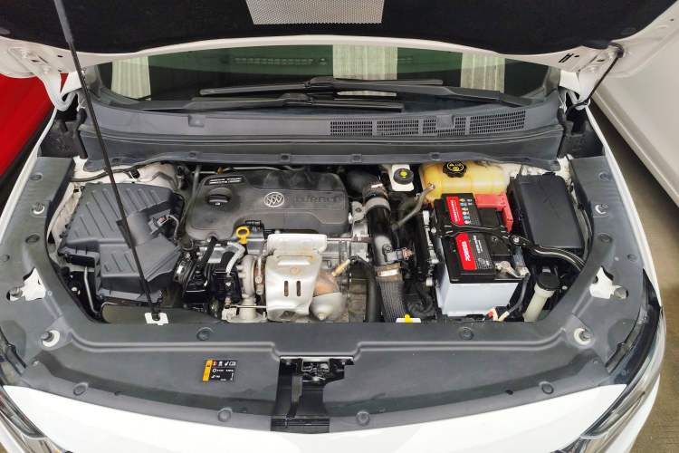 Used Buick GL6 2018 18T 6-Seater Elite Model
