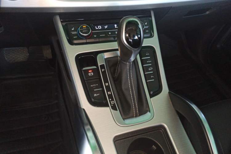 Used Geely Auto Emgrand X7 Sport 2016 1.8TD Automatic Smart Model
