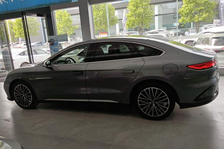 Used BYD Han 2022 DM-i 121KM Luxury Model
