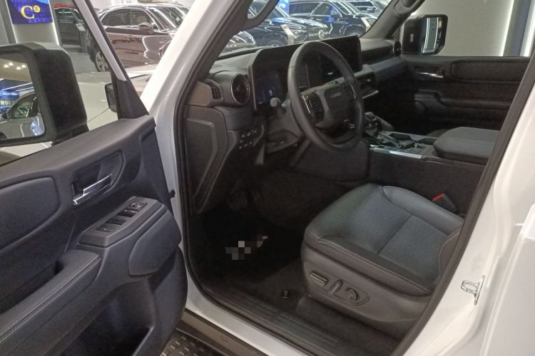 Used Toyota Prado 2024 2.4T All-Terrain TX Version 5 Seats
