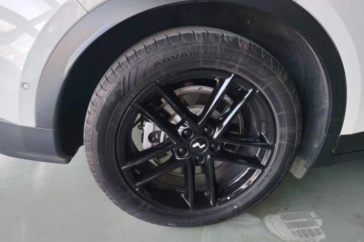 Used ONVO L60 2024 60 kWh Rear-Drive Version