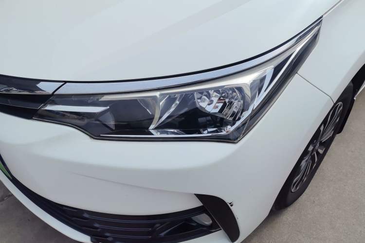 Used Toyota Corolla 2017 Revised Version 1.2T S-CVT GL