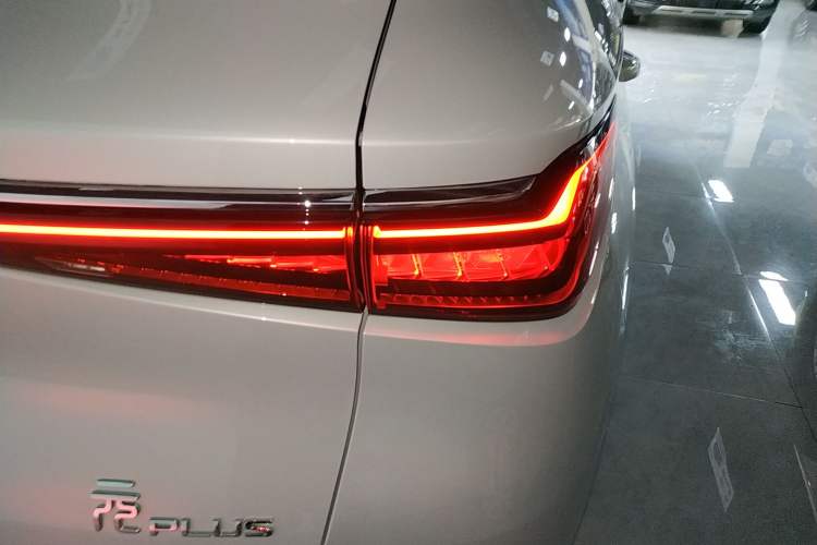 Used BYD Yuan PLUS 2024 Honor Edition 430KM Beyond Model
