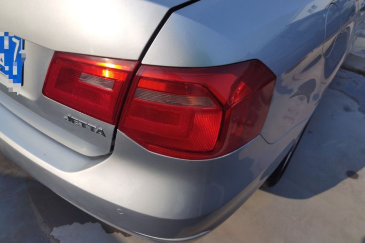 Used Volkswagen Jetta 2015 1.6L Automatic Comfort Model
