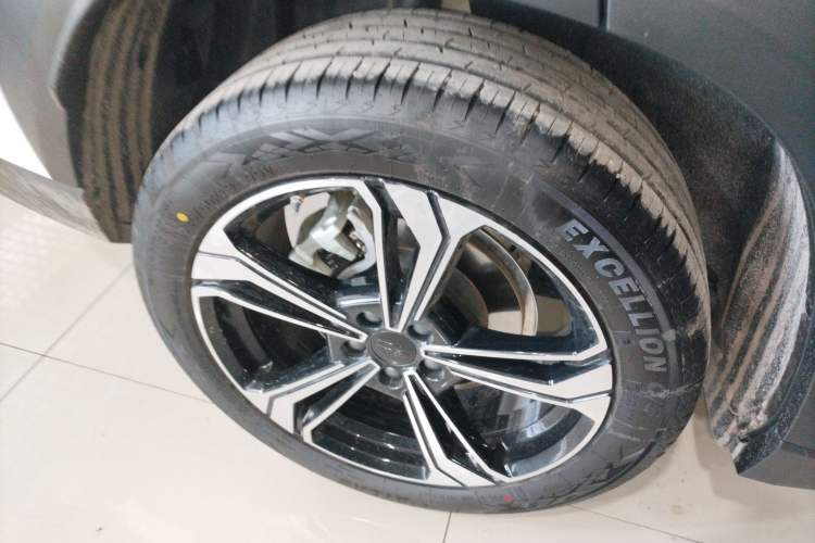 Used  L7 2025 EM-i 115km Exploration+ Edition