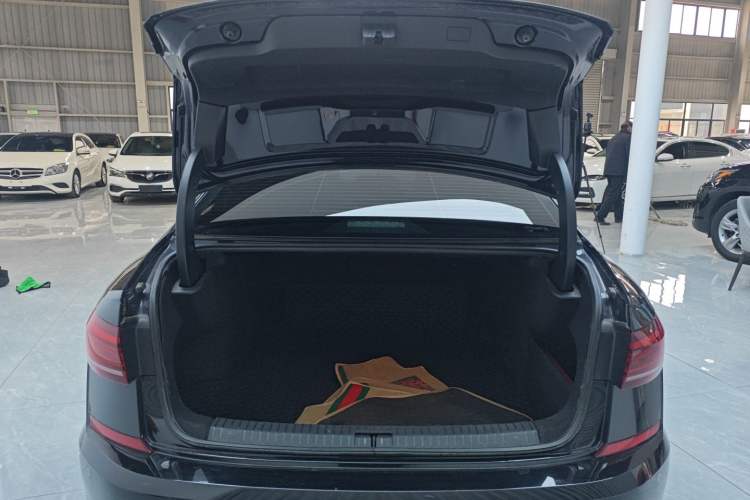 Used Volkswagen Passat 2024 330TSI Elite Edition
