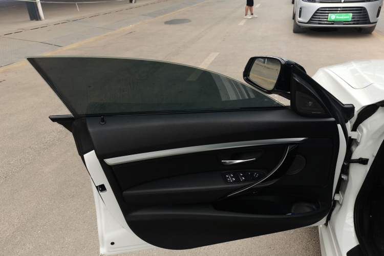 Used BMW 3 Series GT 2019 320i M Sport Night Edition
