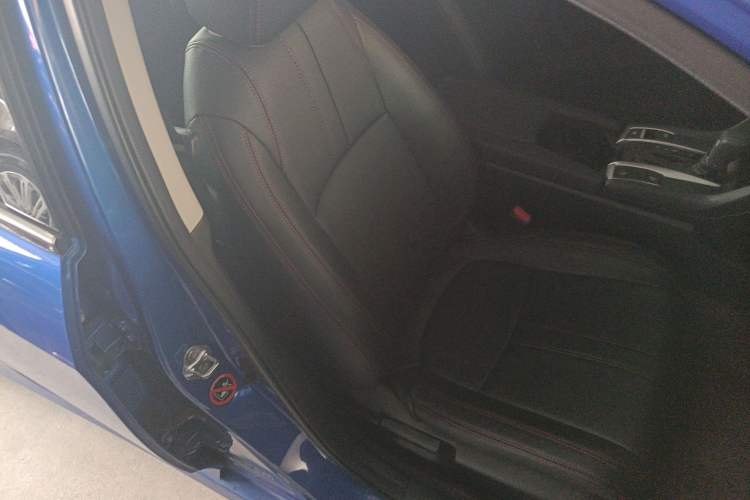 Used Honda Civic 2016 220TURBO CVT Luxury Edition
