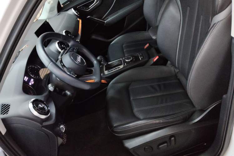 Used Audi Q2L 2022 35 TFSI Fashion Dynamic Model
