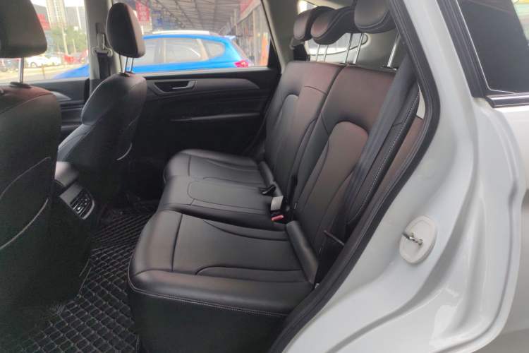 Used Haval M6 2021 PLUS 1.5T DCT Luxury Smart Connectivity Model