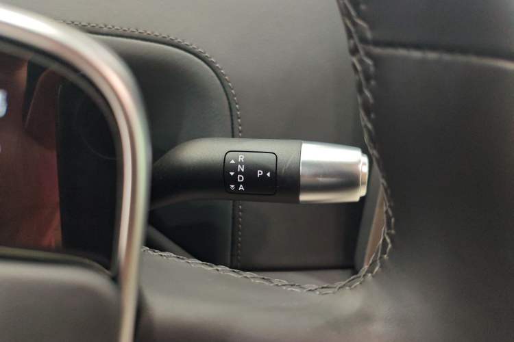 Used Li Auto L8 2023 Pro Model
