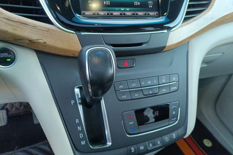 Used Buick GL8 2018 ES 28T Comfort Model China VI Standard