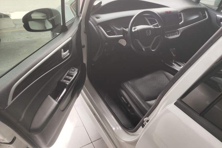 Used Honda Jade 2017 210 TURBO CVT Luxury Edition 5 Seats
