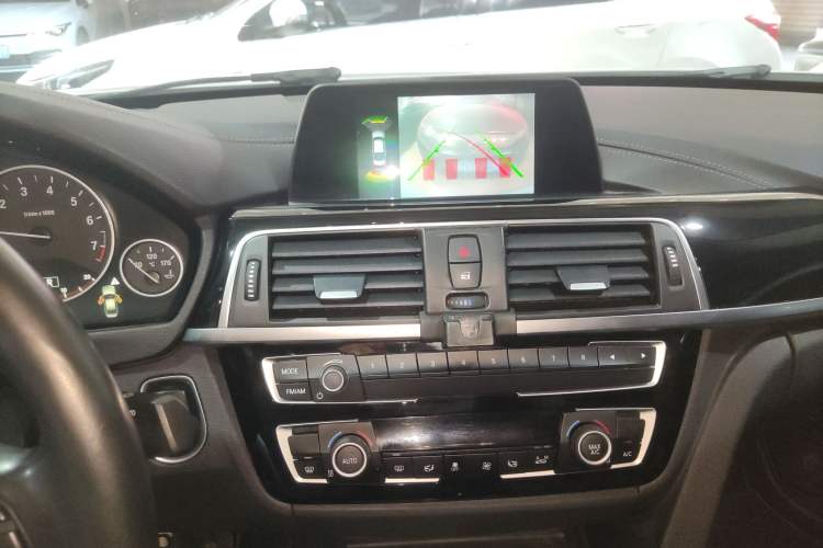 Used BMW 3 Series 2018 320Li Fashion Model
