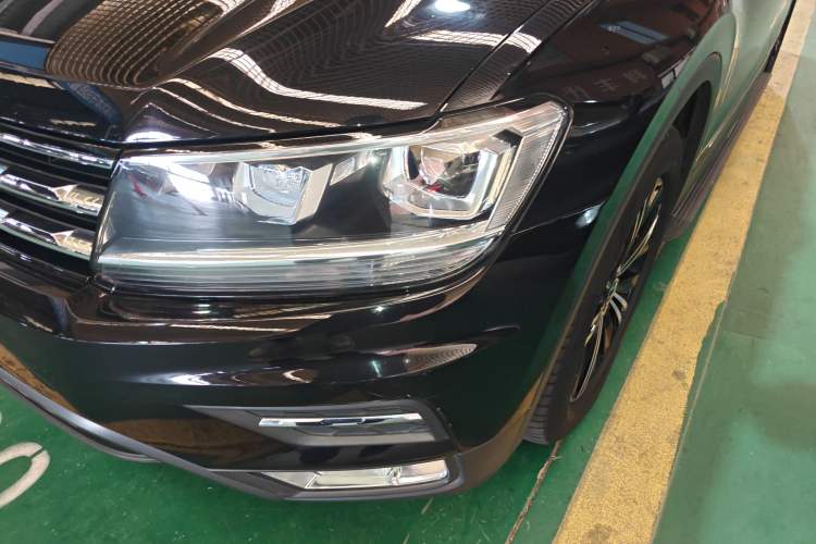 Used Volkswagen Tiguan L 2021 330TSI Automatic Two-Wheel Drive Smart Edition
