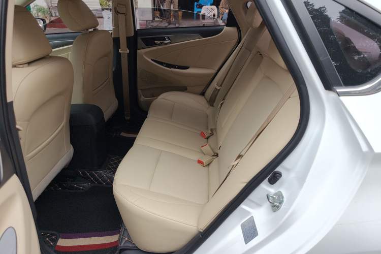 Used Changan Eado 2016 1.6L Manual Fashion Edition
