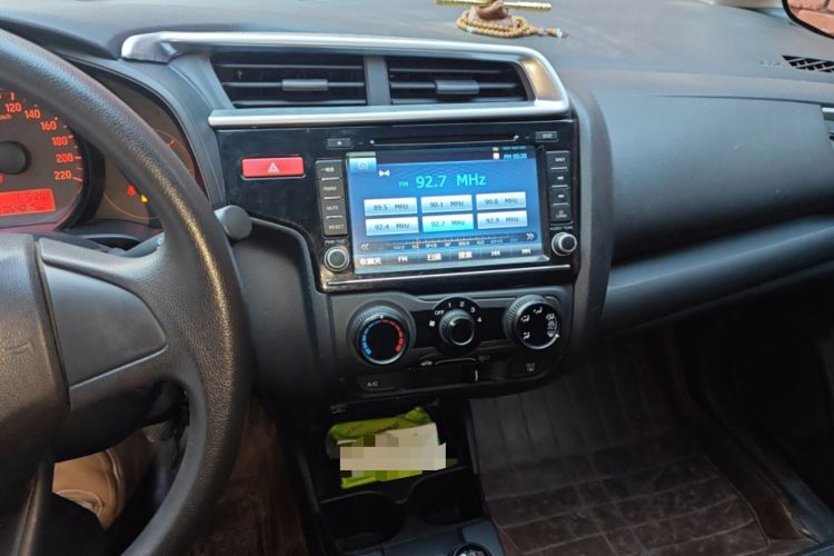 Used Honda Fit 2014 1.5L LX Manual Comfort Model
