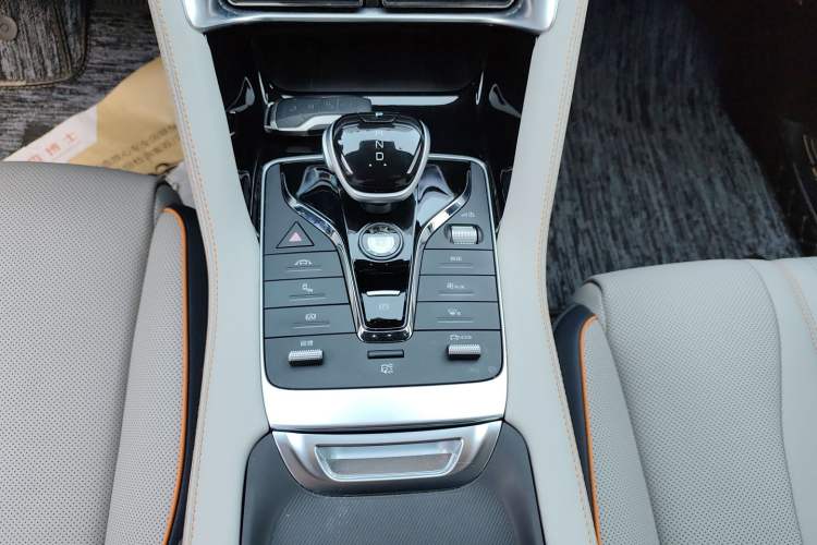 Used BYD Song PLUS New Energy 2021 EV Flagship Model
