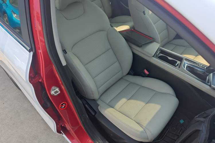 Used Geely Auto Binray 2018 14T CVT Binyi Edition
