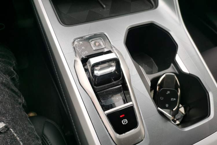 Used GAC Trumpchi GS3 2026 Model Shadow Speed 270T Dynamic Edition