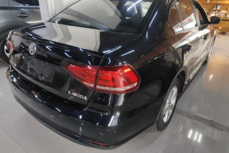 Used Volkswagen Lavida 2019 Lavida Start 1.5L Automatic Trendy Version China VI Standard
