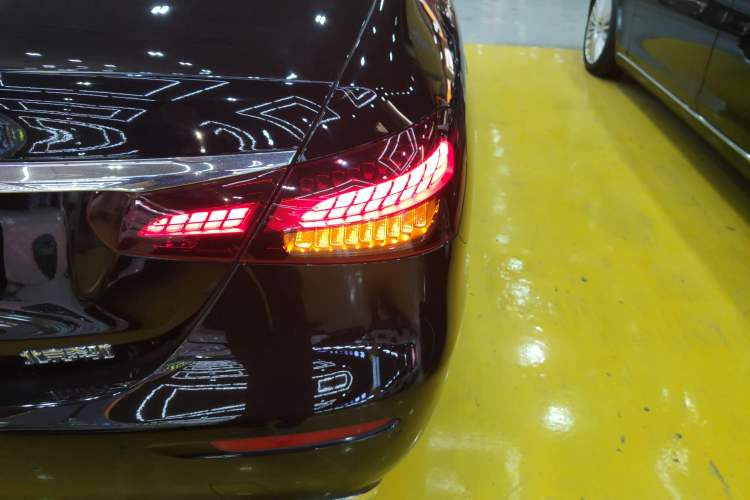 Used Mercedes-Benz E-Class 2023 E 300 L Stylish Model
