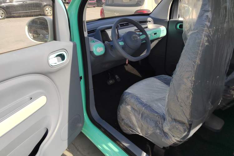 Used Bestune Pony 2025 222km Lightning Horse
