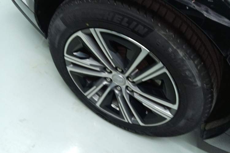 Used Cadillac LYRIQ 2022 Rear-Drive Long-Range Luxury Edition