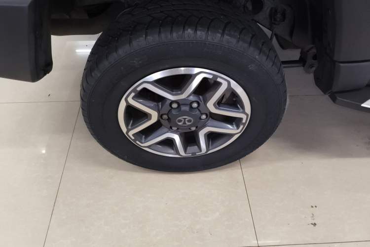 Used  BJ40 2016 40L 2.3T Automatic All-Wheel Drive Premium Edition