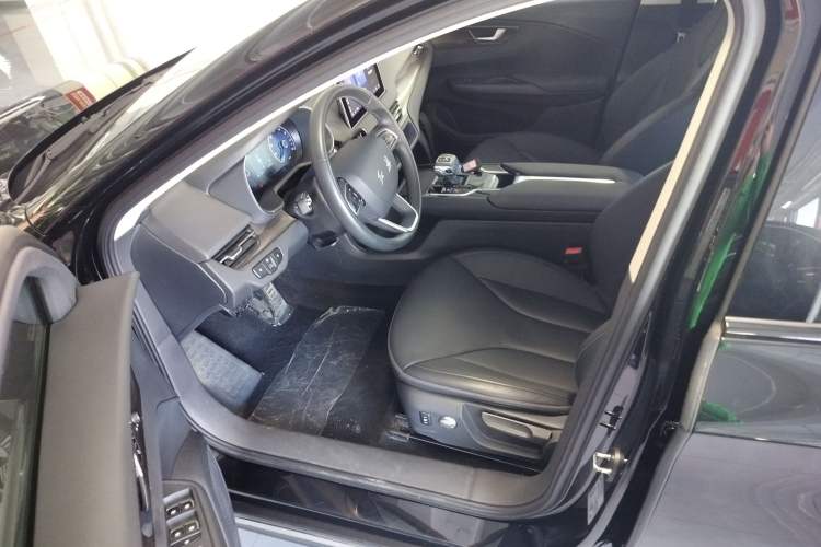 Used Hongqi E-QM5 2023 Revised Version Basic Travel Edition