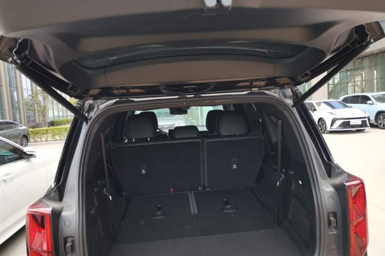 Used GAC Trumpchi GS8 2022 Flagship Series 2.0 TGDI Four-Wheel Drive Luxury Smart Connectivity Version (7 Seats)