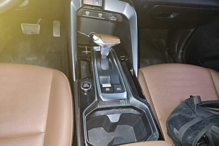 Used Kia Sportage R 2021 Ace 2.0L Splendid Edition
