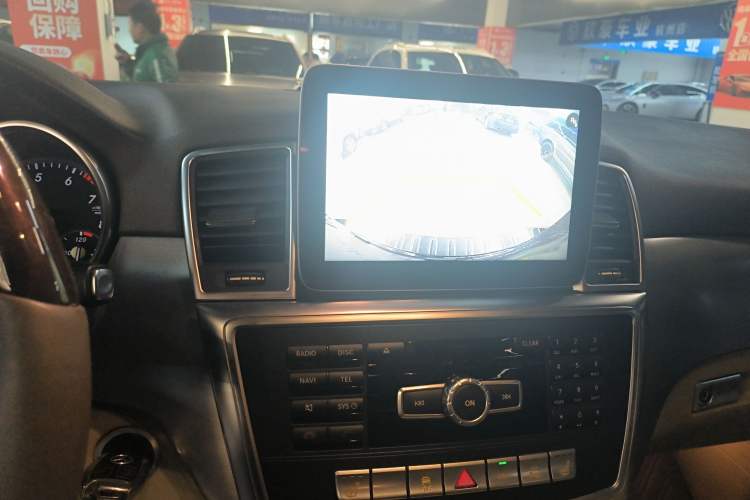 Used Mercedes-Benz M-Class 2015 ML 320 4MATIC