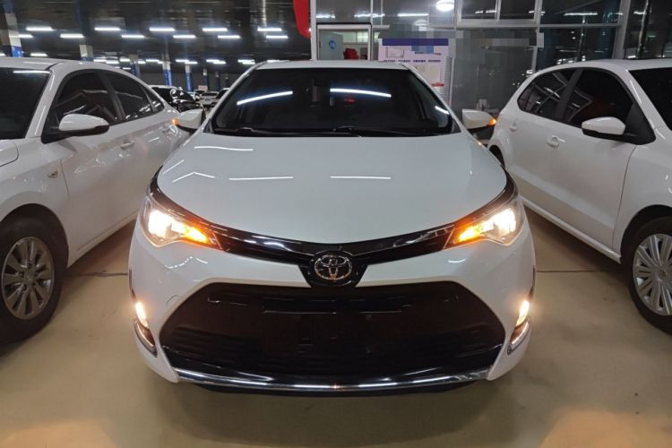 Used Toyota Levin 2017 Revised Version 185T CVT Elite Edition China VI Standard
