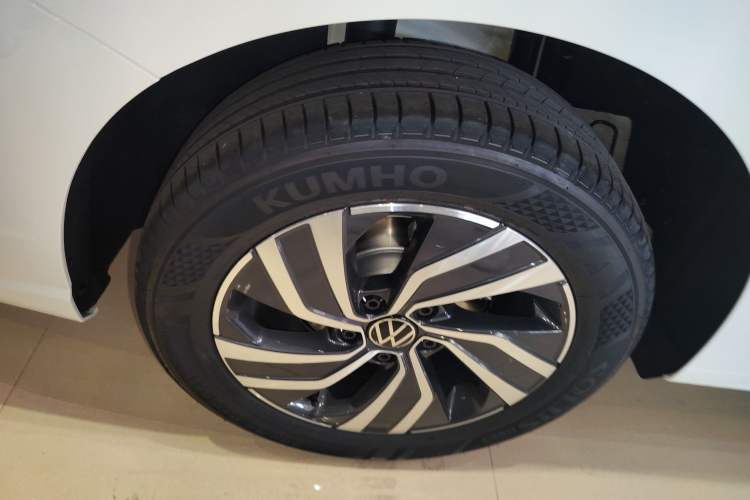 Used Volkswagen Bora 

