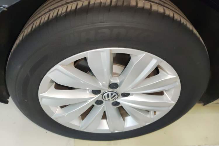 Used Volkswagen Passat 2020 330TSI Elite Edition China VI
