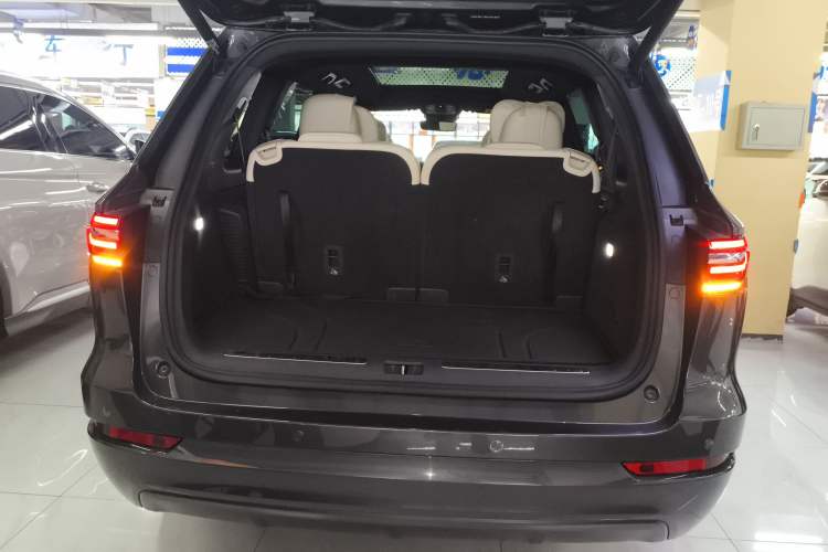 Used Li Auto ONE 2021 Extended-Range 6-Seater Version
