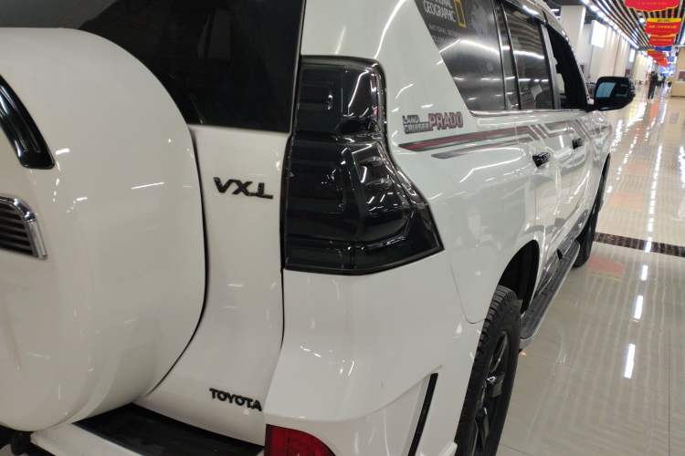 Used Toyota Prado 2016 3.5L Automatic TX-L
