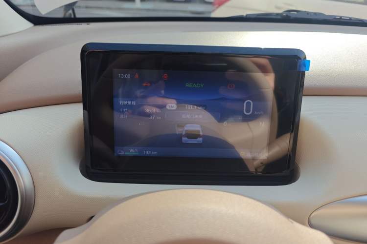 Used Wuling Hongguang MINIEV 2025 Four-Door Version Advanced Edition
