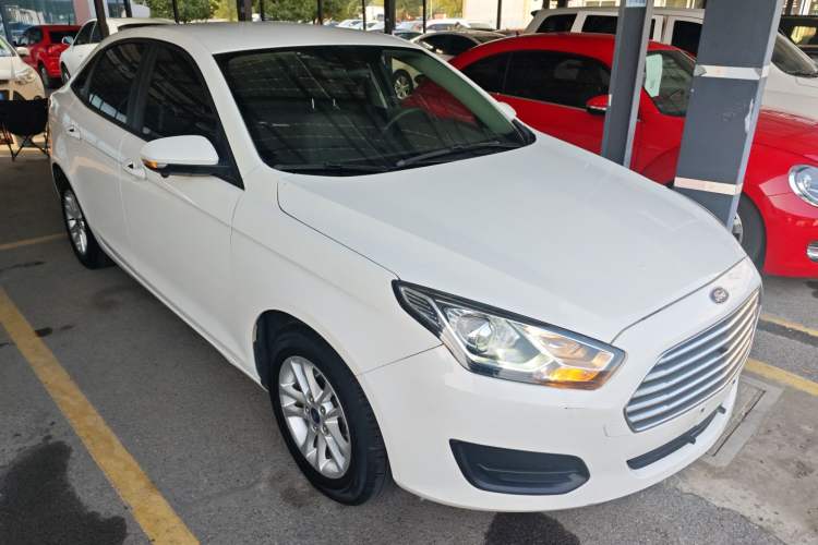 Used Ford Escort 2019 Revised 1.5L Automatic ZhiXiang Version China VI Standard