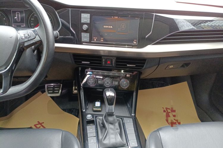 Used Volkswagen Passat 2019 330TSI Elite Edition China VI
