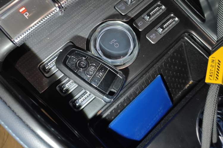 Used Lincoln Nautilus 2023 2.0T All-Wheel-Drive Zunrui Hybrid Version