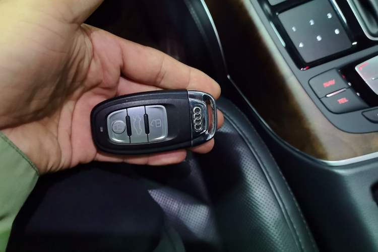 Used Audi A6L 2018 30th Anniversary Edition 50 TFSI quattro Prestige Model
