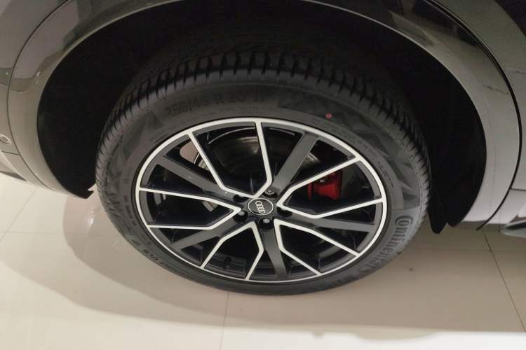 Used Audi Q5L 2024 45 TFSI Luxury Dynamic Model