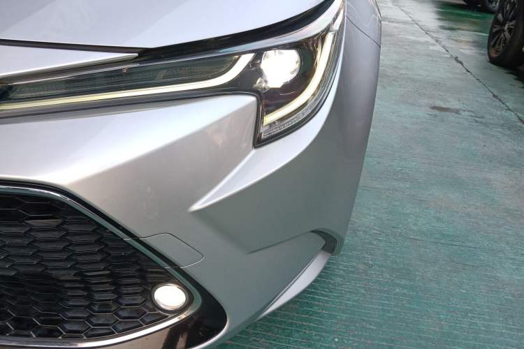 Used Toyota Levin 2019 Dual-Engine 1.8H E-CVT Sport Edition China VI Standard
