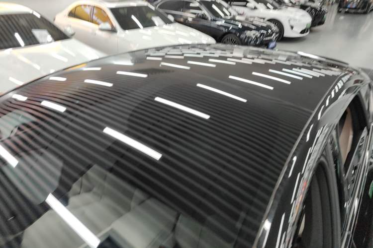 Used  12 2025 Ultra Extended-Range Edition
